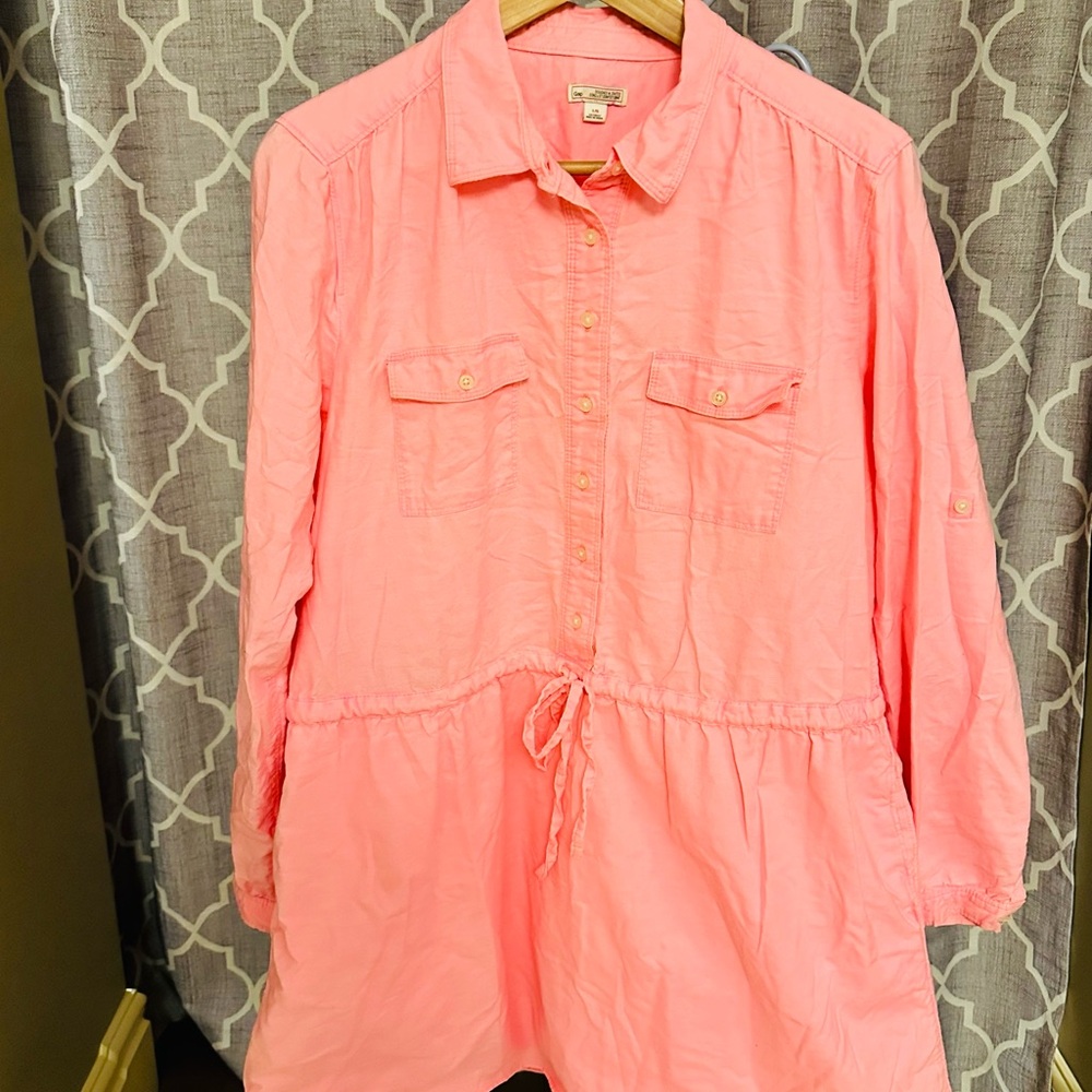 310 GAP Pink Long Sleeve Polo Collar Button Down Shirt